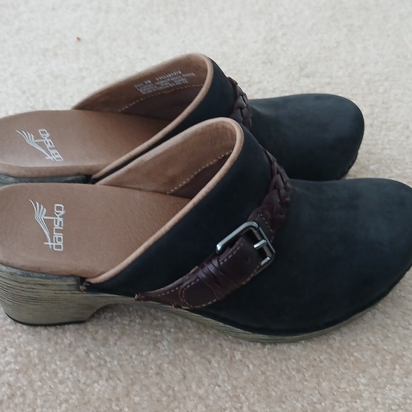 Dansko Melanie Mules Nubuck Leather Clogs Chunky Heel Braided Size 39/9. FL - Picture 3 of 9